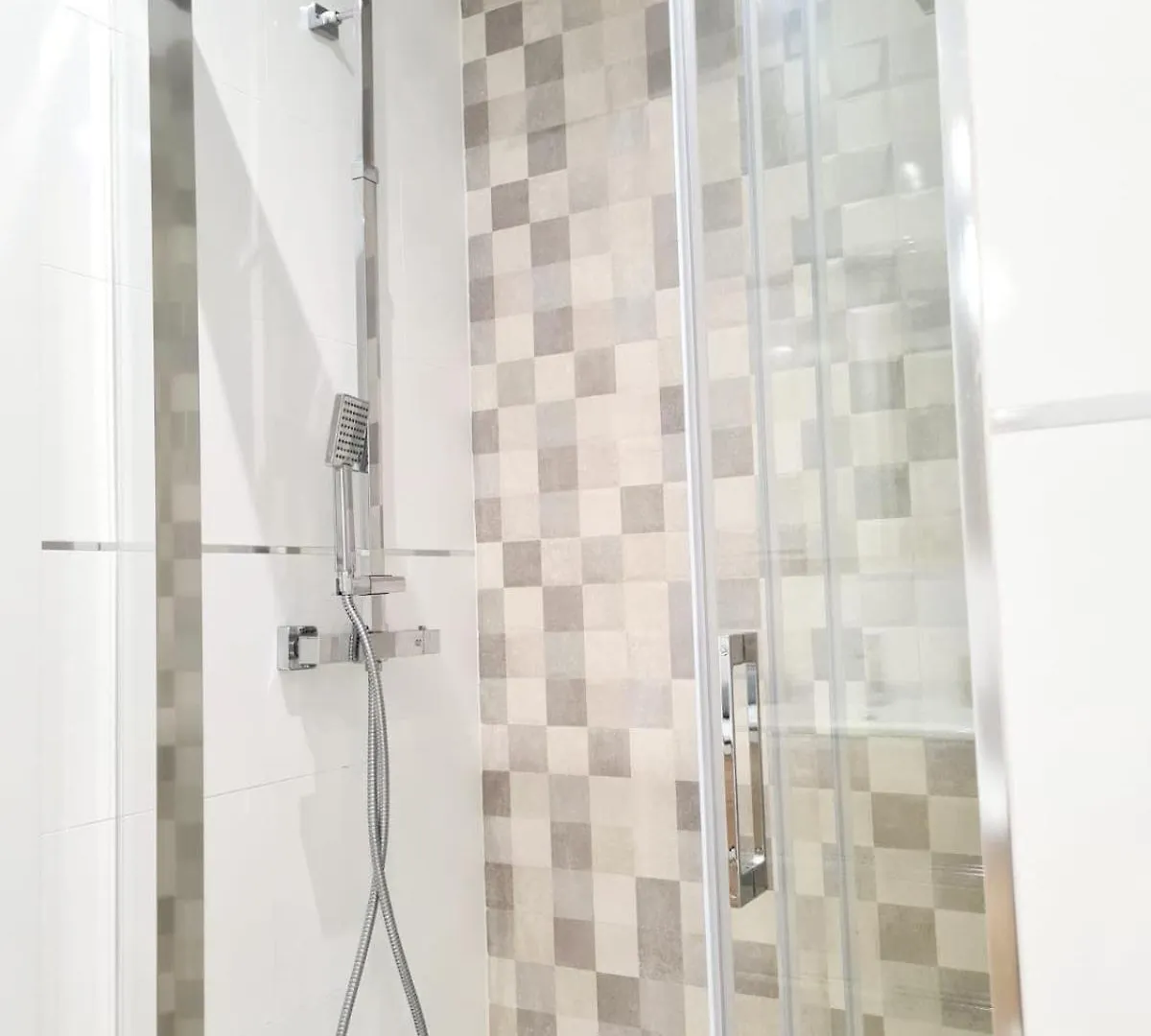 Apartamento Moderno Y Con Estilo En La Carihuela Torremolinos
