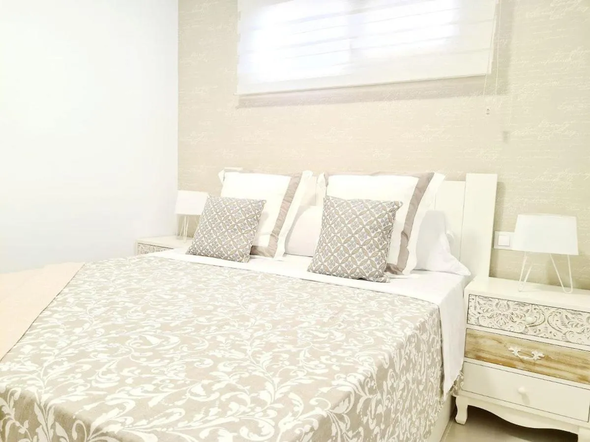 Apartamento Moderno Y Con Estilo En La Carihuela Torremolinos